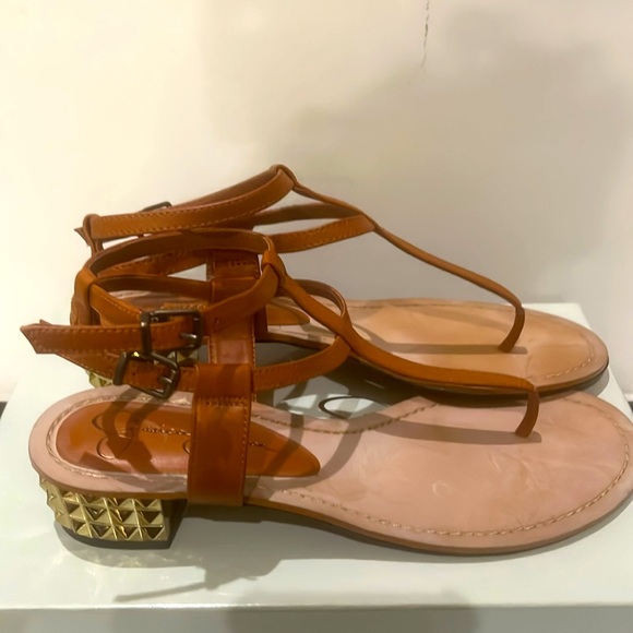 Cognac gladiator, sandals leather with gold heel by Jessica Simpson. 8.5. - Picture 3 of 5